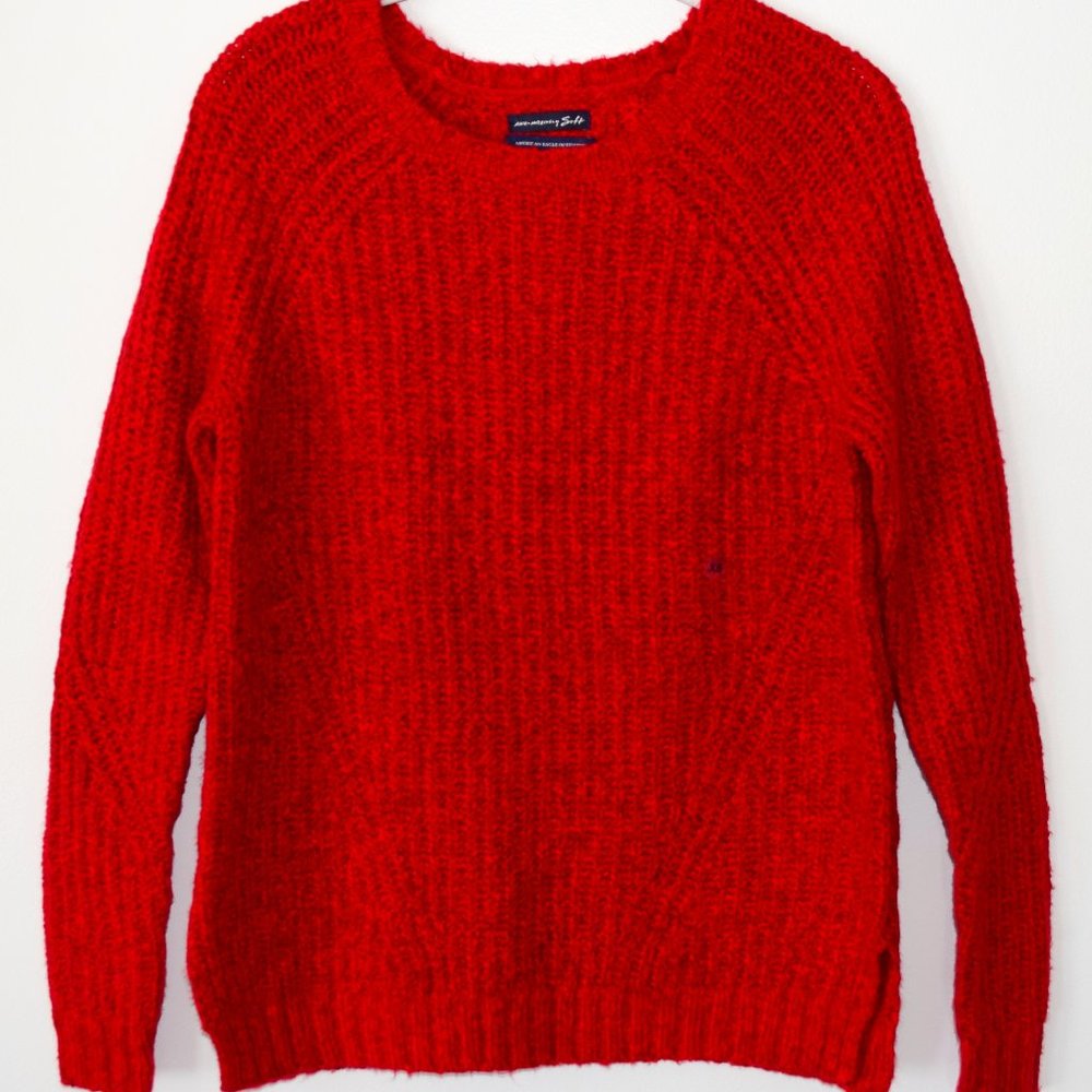 NEW American Eagle Outfitters AEO Ahh-Mazingly Red Crew Neck Sweater - XS